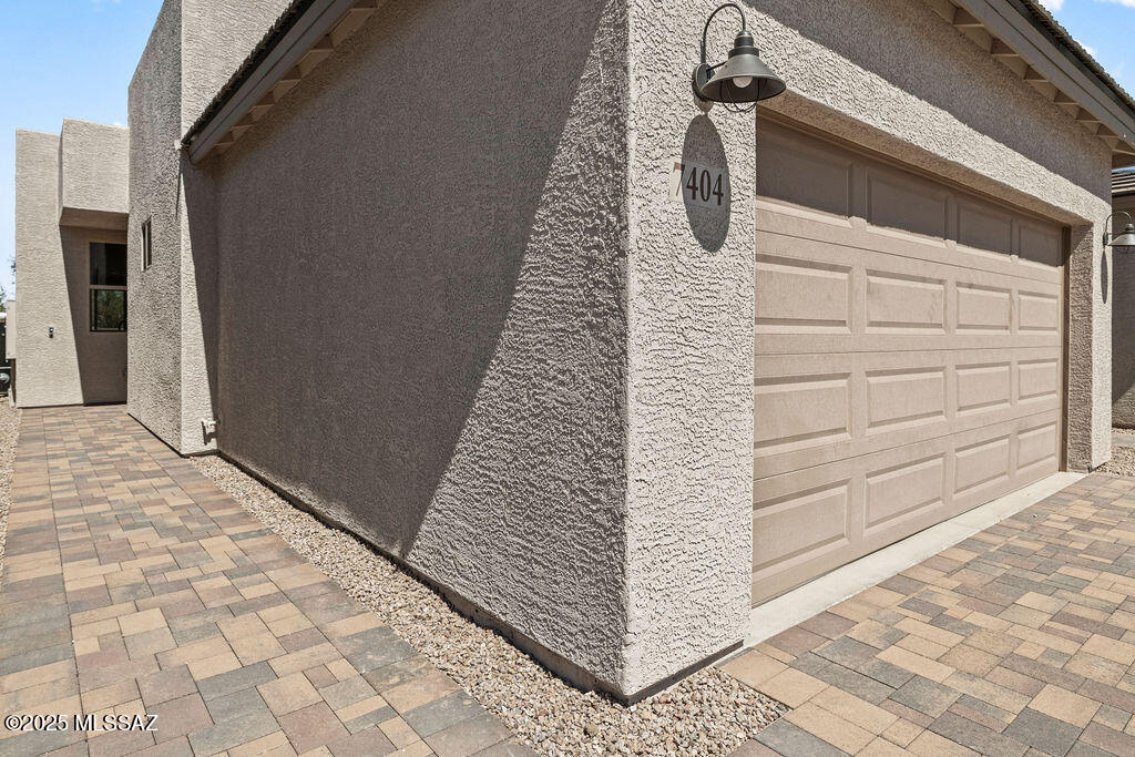 7404 West Barrel Racer Road Tucson, AZ 85743 - Photo 6 of 42 Gallery Image 6