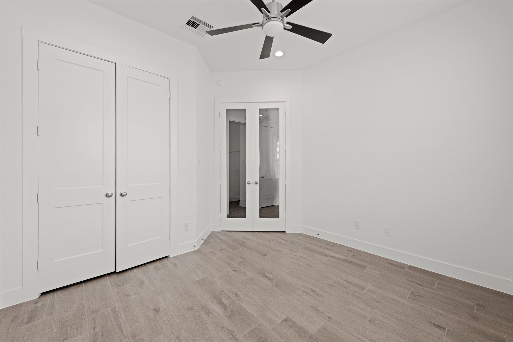 201 Firethorn Road Marble Falls, TX 78654 - Photo 12 of 21 REPRESENTATIVE PHOTO