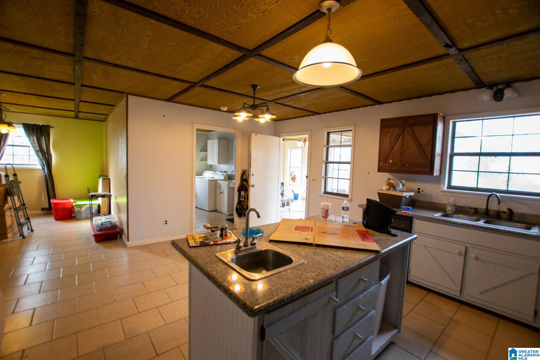 543 Young Road Remlap, AL 35133 - Photo 6 of 46