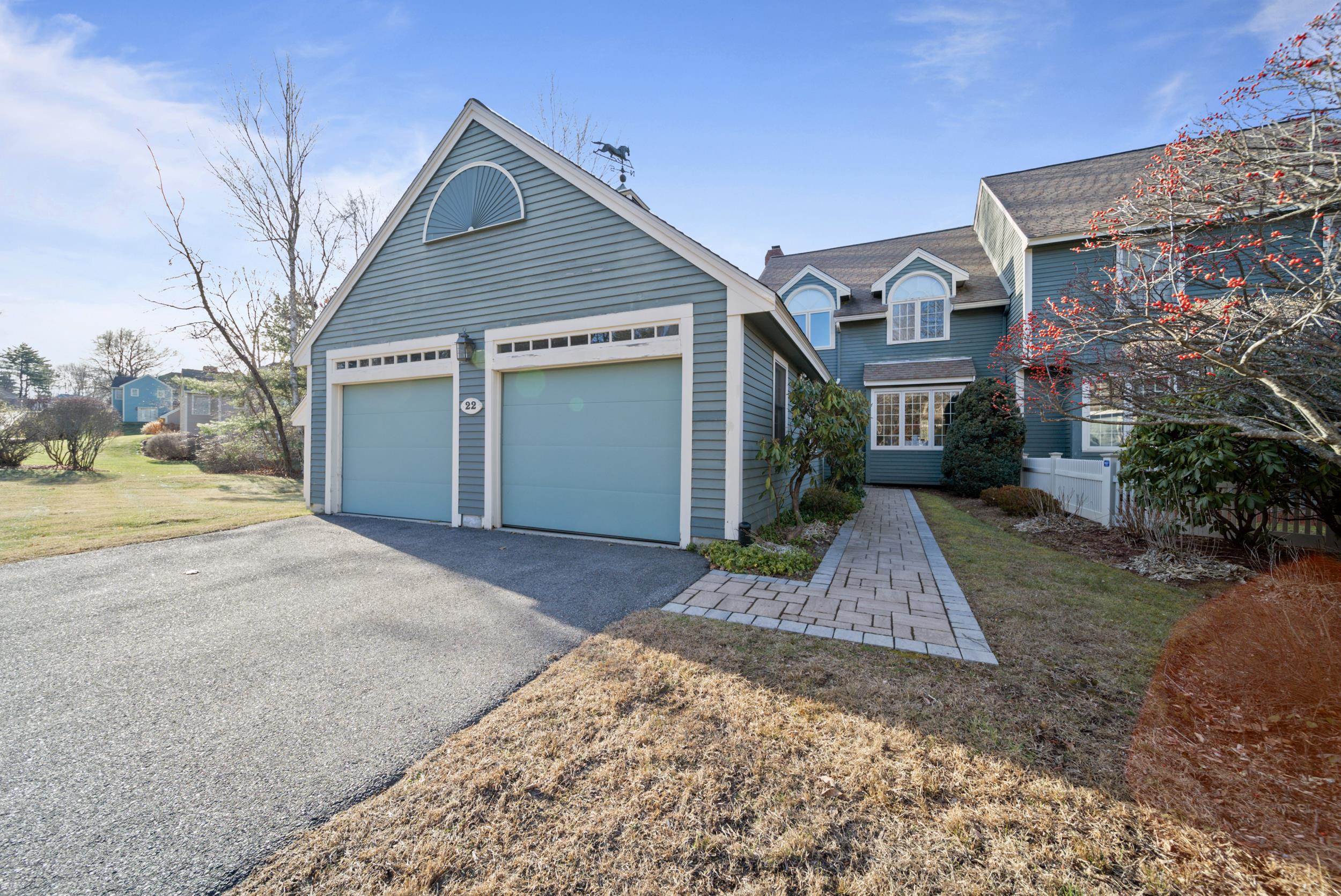 22 Wright Farm Road, Unit 11 Atkinson, NH 03811 - Photo 1 of 31