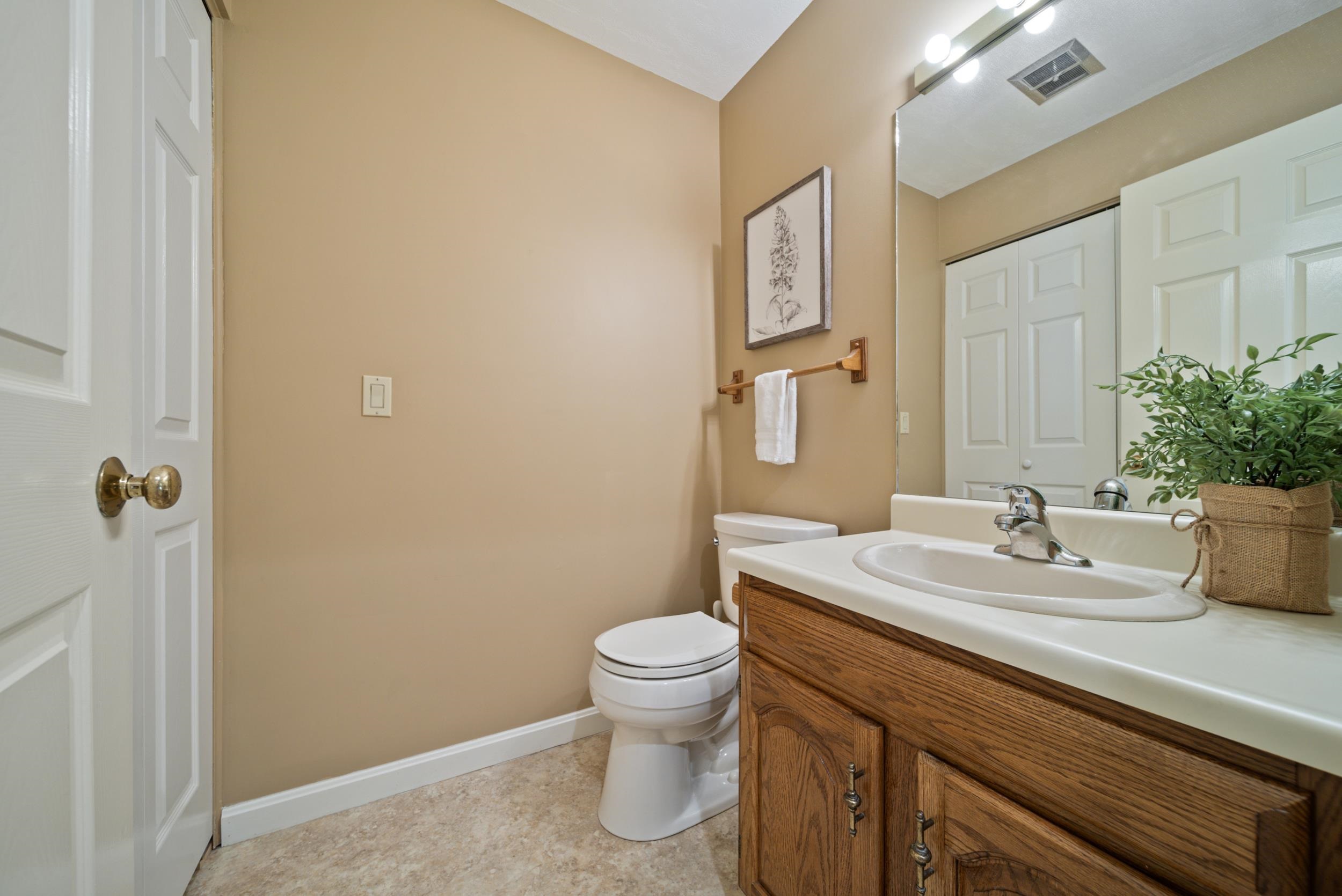22 Wright Farm Road, Unit 11 Atkinson, NH 03811 - Photo 13 of 31