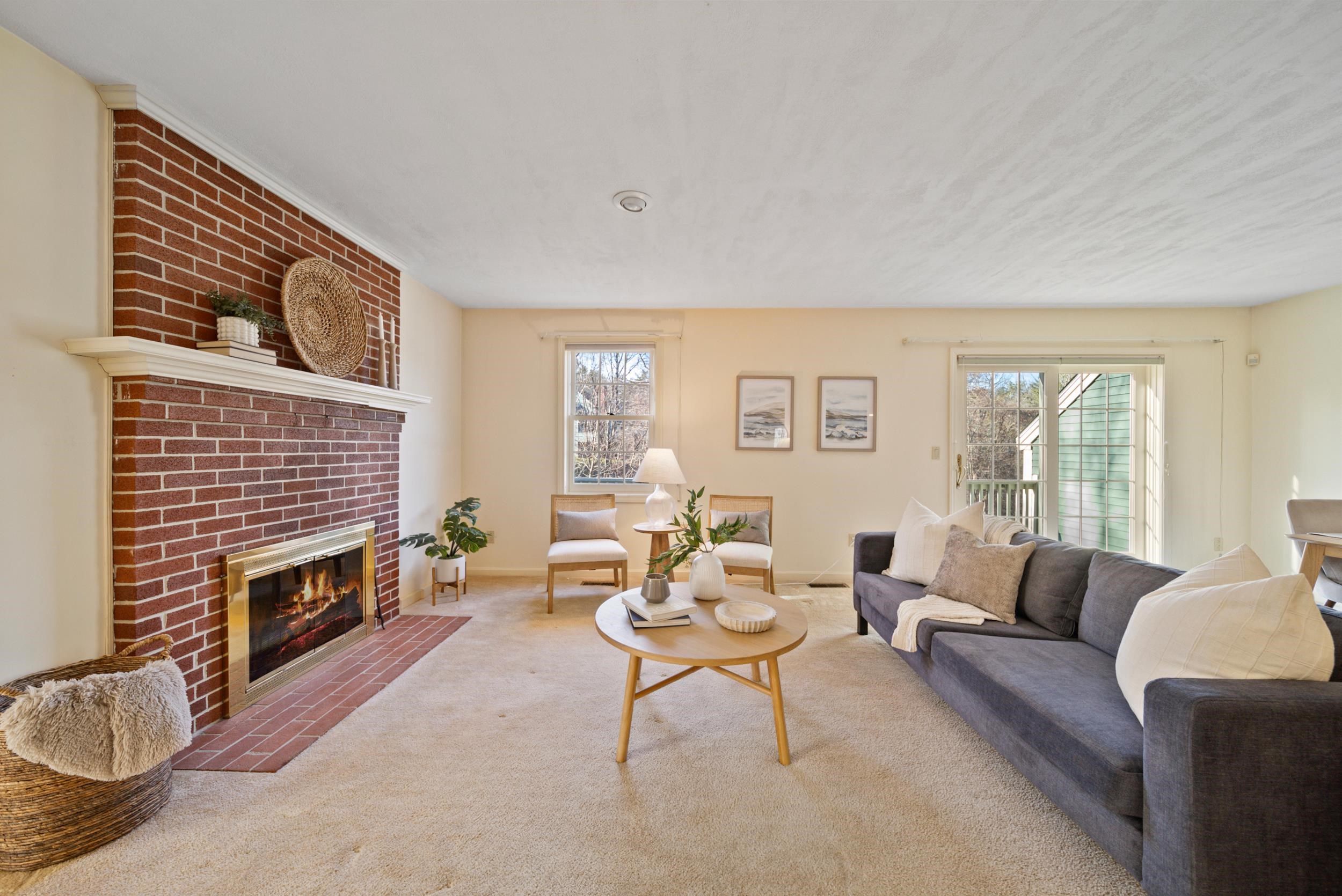 22 Wright Farm Road, Unit 11 Atkinson, NH 03811 - Photo 2 of 31