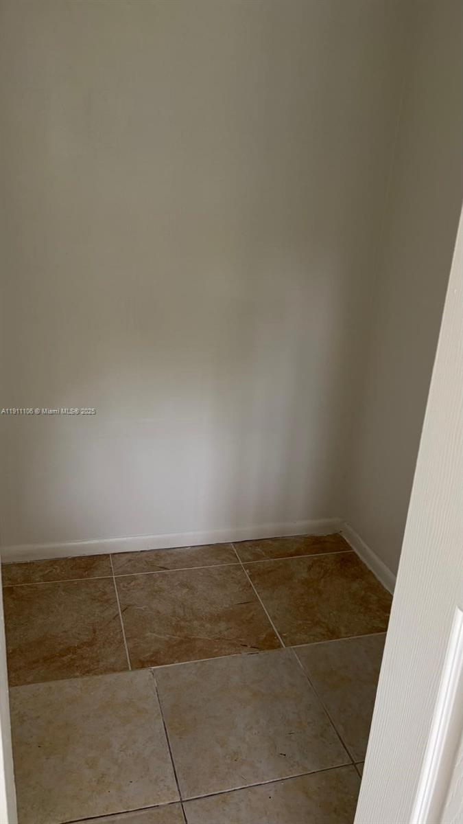 7925 Fairview Drive, Unit 110 Tamarac, FL 33321 - Photo 22 of 34 a view of room