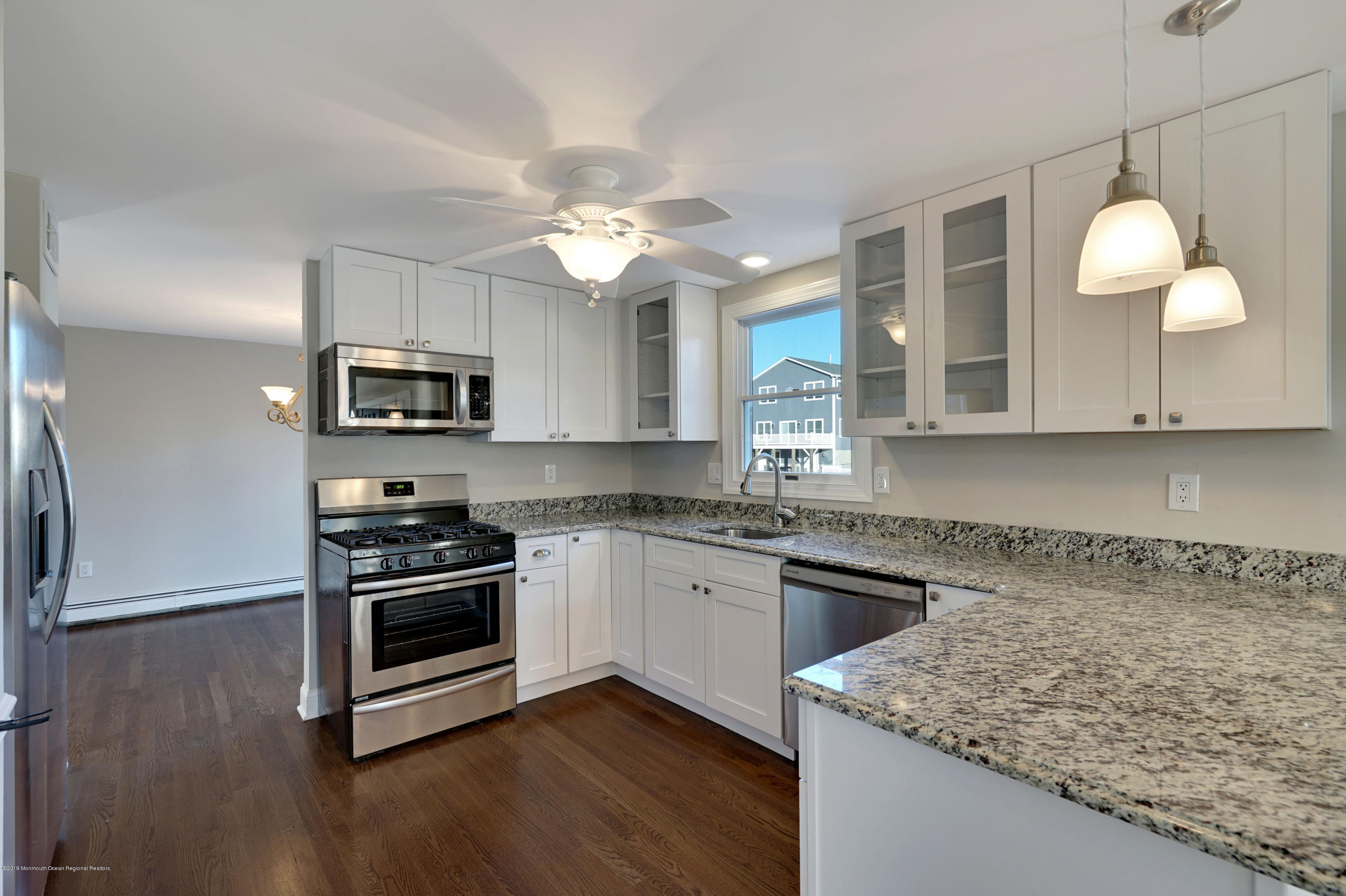 13 Neptune Road Toms River, NJ 08753 - Photo 8 of 50 Kitchen Views