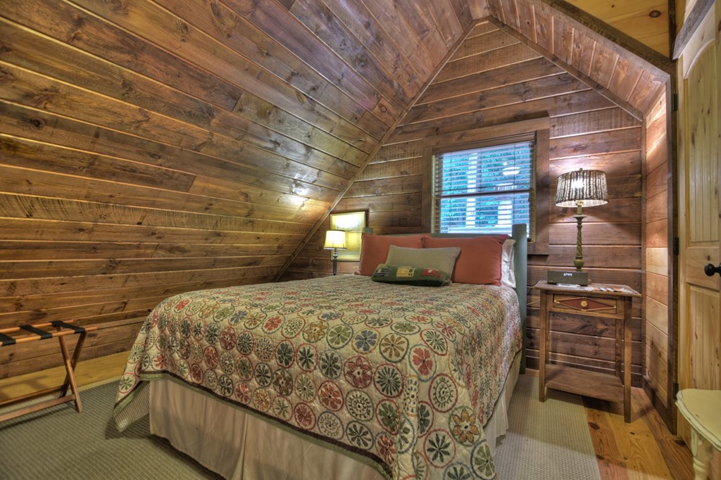 294 Icy Lane Blue Ridge, GA 30513 - Photo 31 of 41 Gallery Image 31
