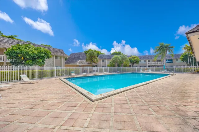 a view of a tennis court