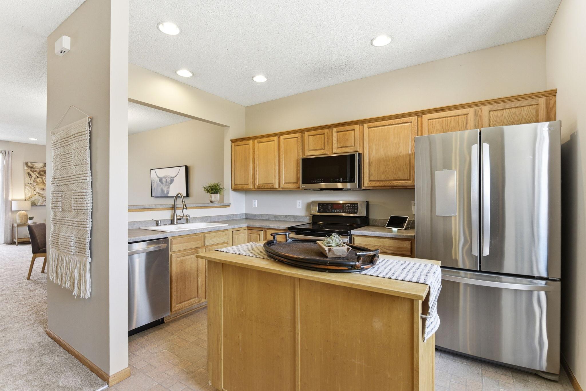 1718 Riverside Drive Shakopee, MN 55379 - Photo 10 of 36