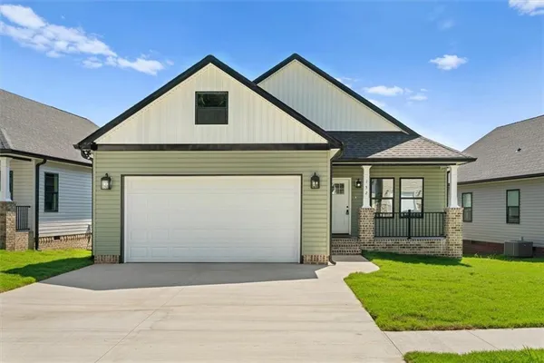 $289,900 | 152 Washington Street, Dalton, GA 30721