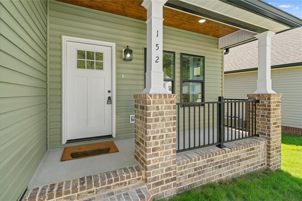 152 Washington Street Dalton, GA 30721 - Photo 5 of 35