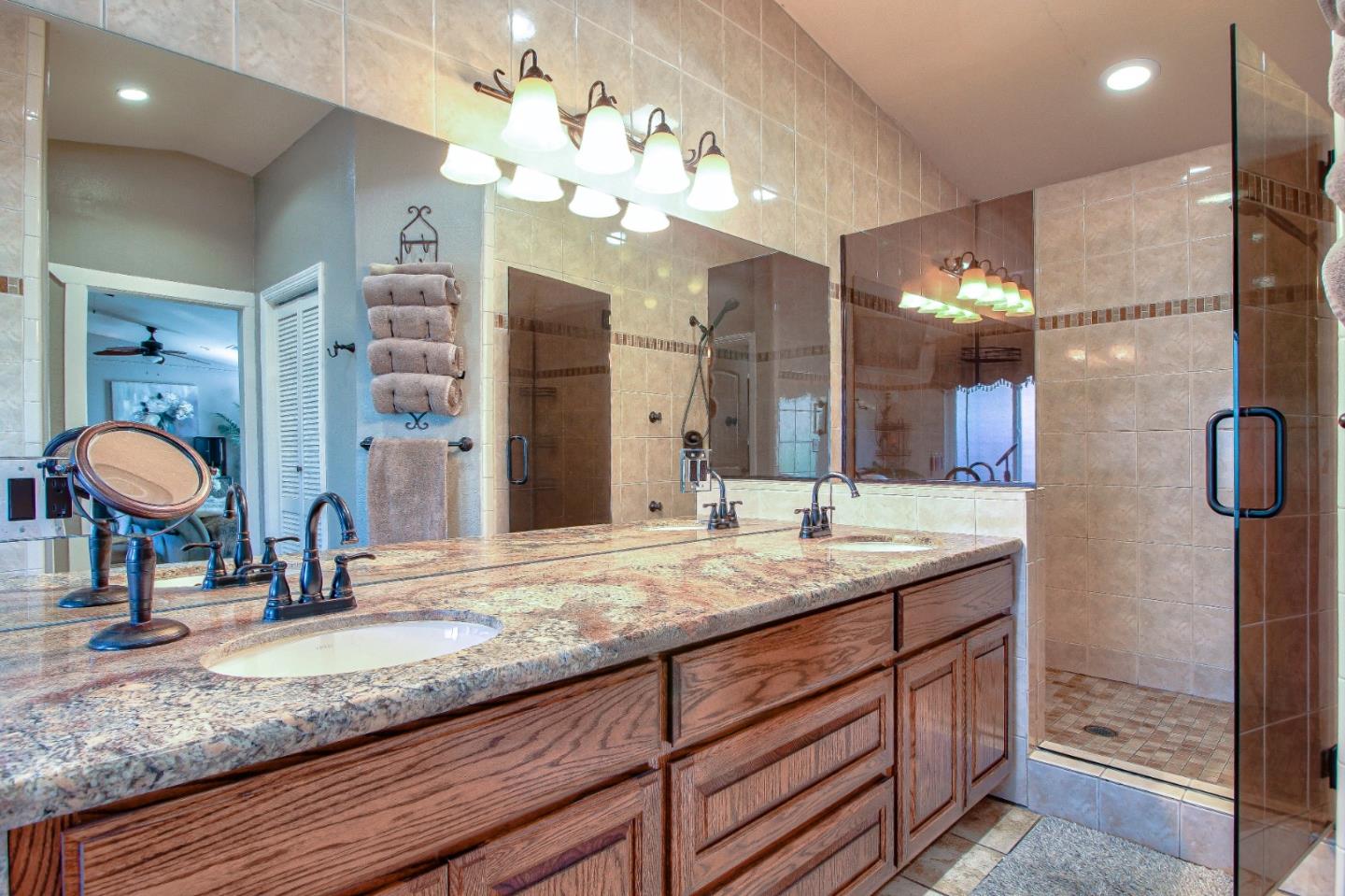 1381 Santa Ana Road Hollister, CA 95023 - Photo 21 of 48 Gallery Image 21