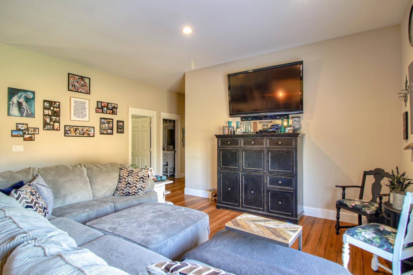 1381 Santa Ana Road Hollister, CA 95023 - Photo 32 of 48 Gallery Image 32