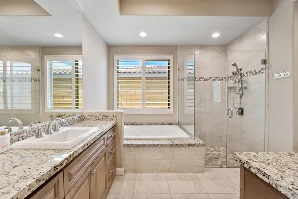 $1,150,000 | 74114 Cosmopolitan Lane, Palm Desert, CA 92211