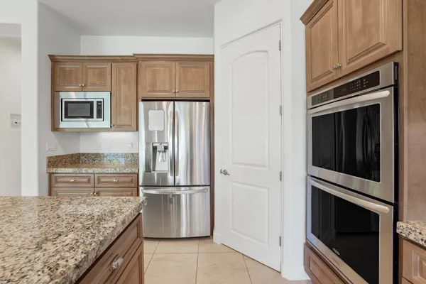 $1,150,000 | 74114 Cosmopolitan Lane, Palm Desert, CA 92211
