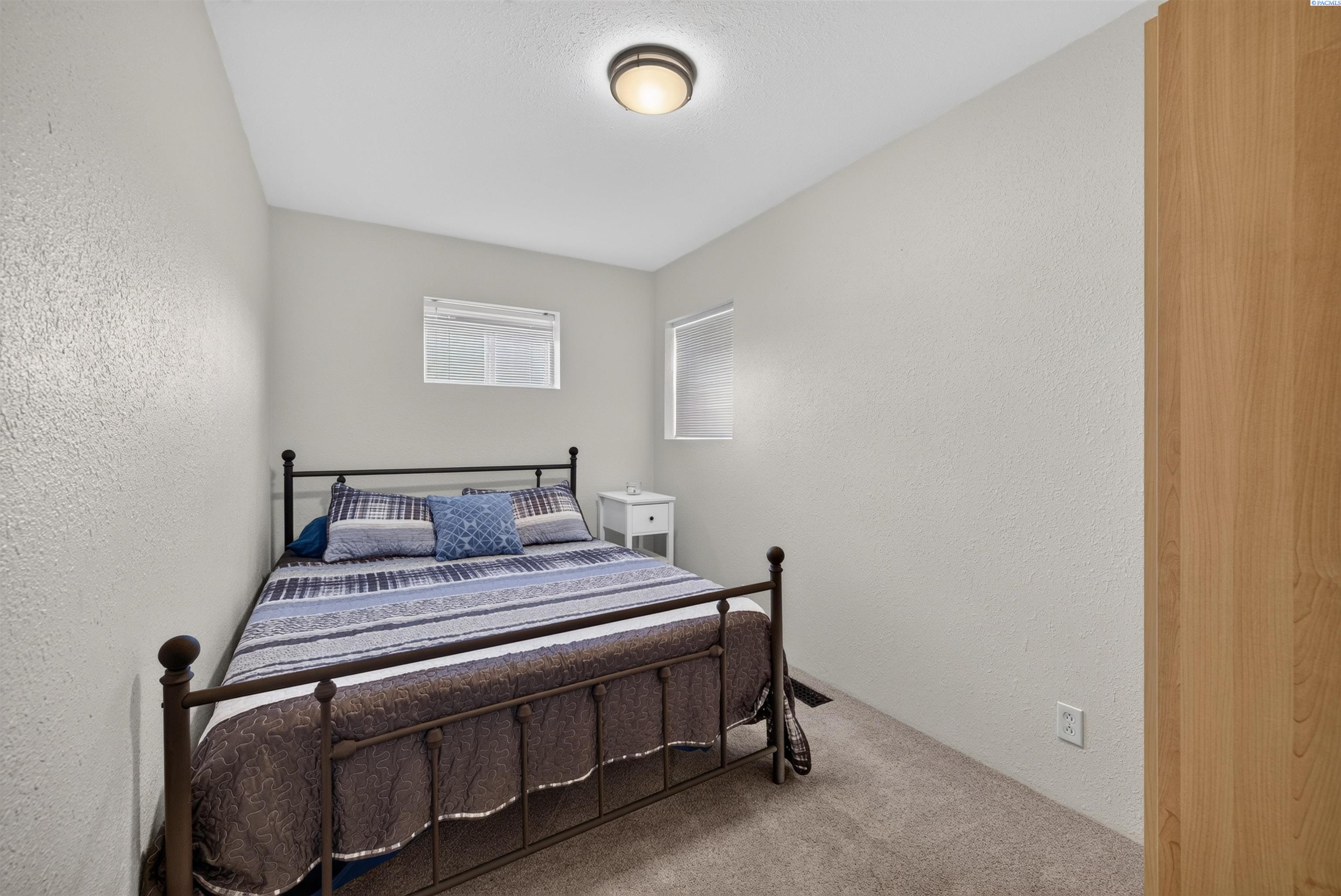 2060 Cemetery Road Sunnyside, WA 98944 - Photo 18 of 36 Gallery Image 18