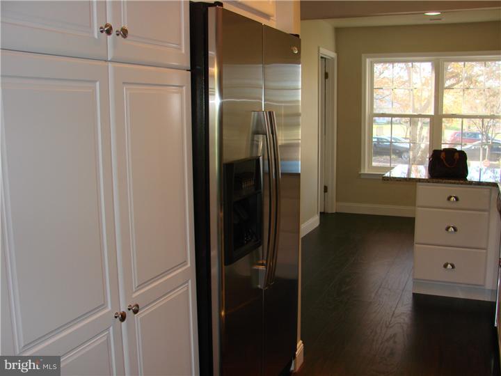 125 North Park Road Newtown, PA 18940 - Photo 20 of 24 Kitchen