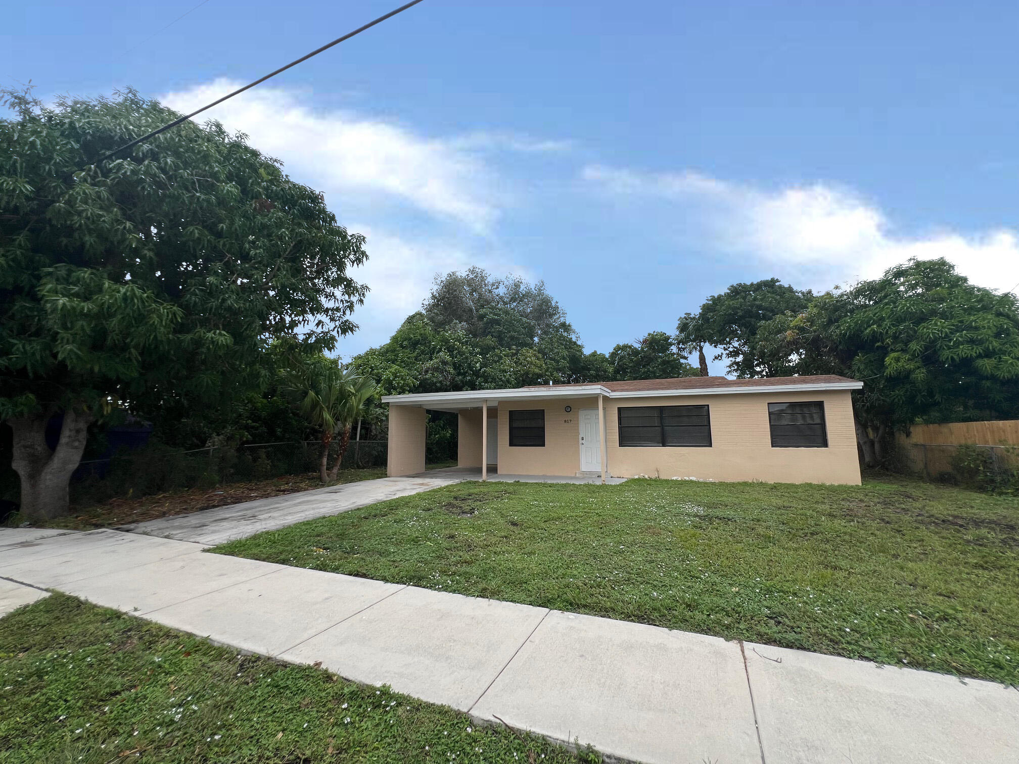 817 Southwest 3rd Court Delray Beach, FL 33444 - Photo 1 of 28 IMG_3113