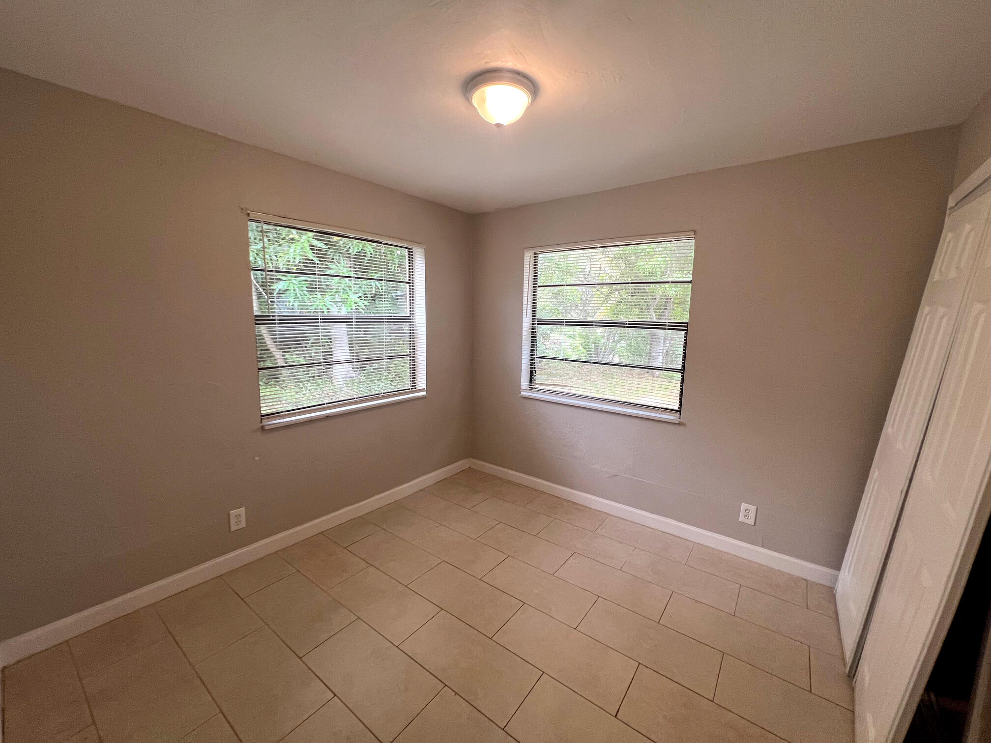 817 Southwest 3rd Court Delray Beach, FL 33444 - Photo 12 of 28 IMG_3106