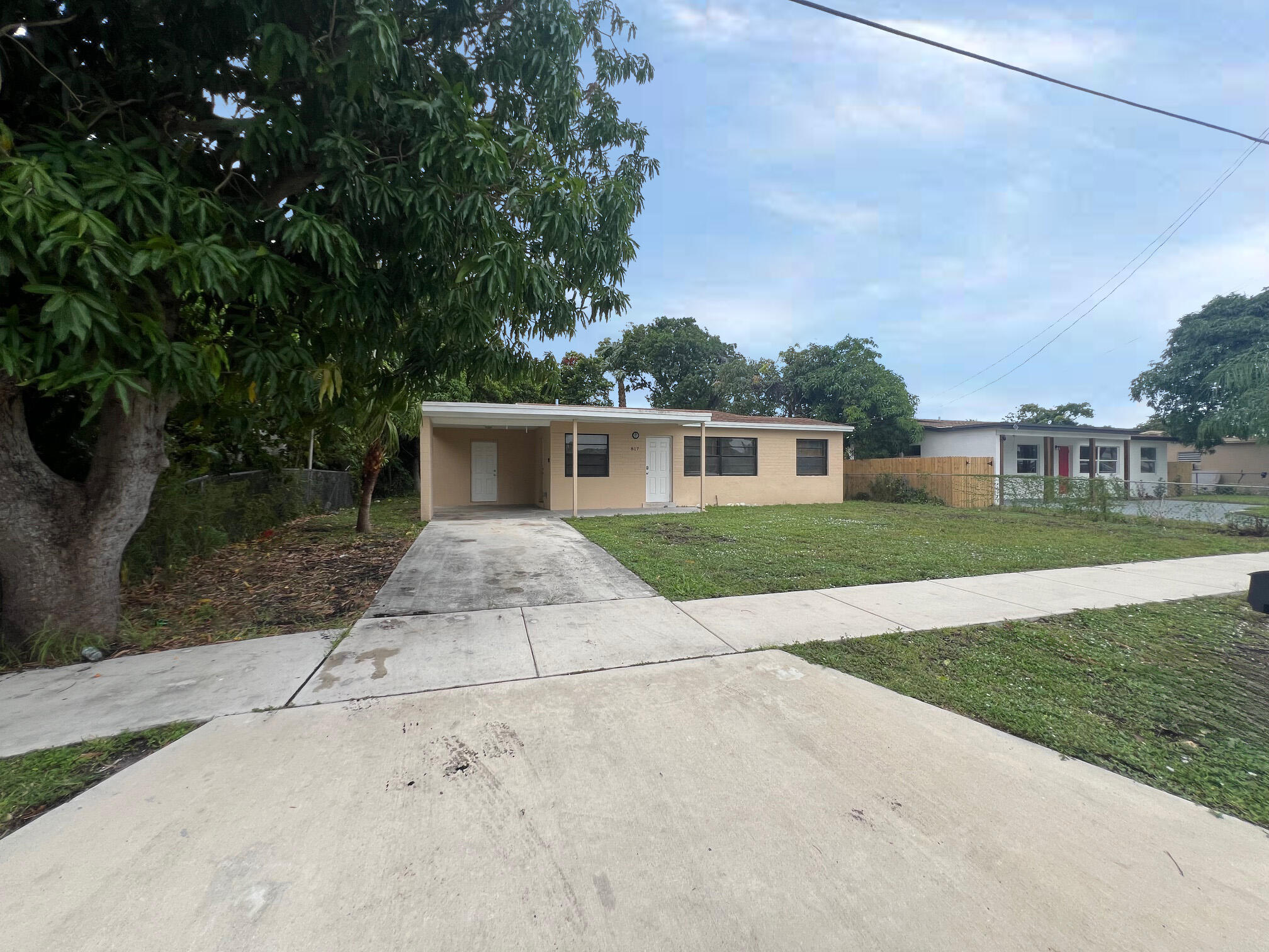 817 Southwest 3rd Court Delray Beach, FL 33444 - Photo 18 of 28 IMG_3112