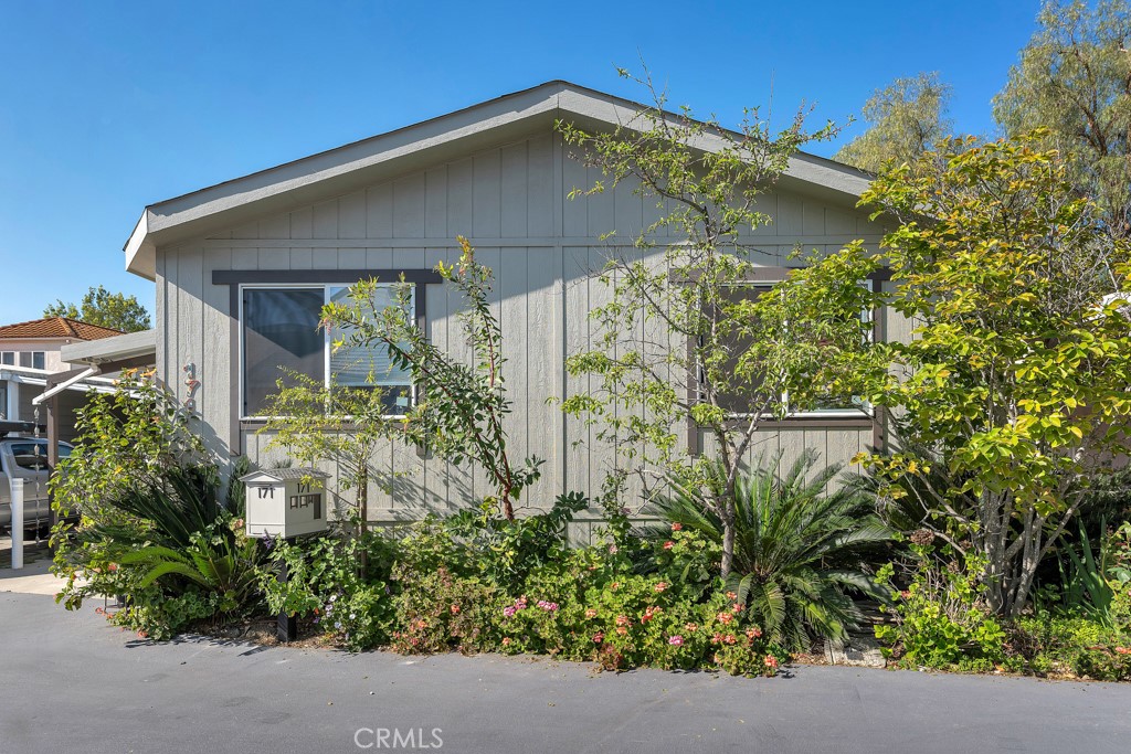 171 Comanche Topanga, CA 90290 - Photo 29 of 54