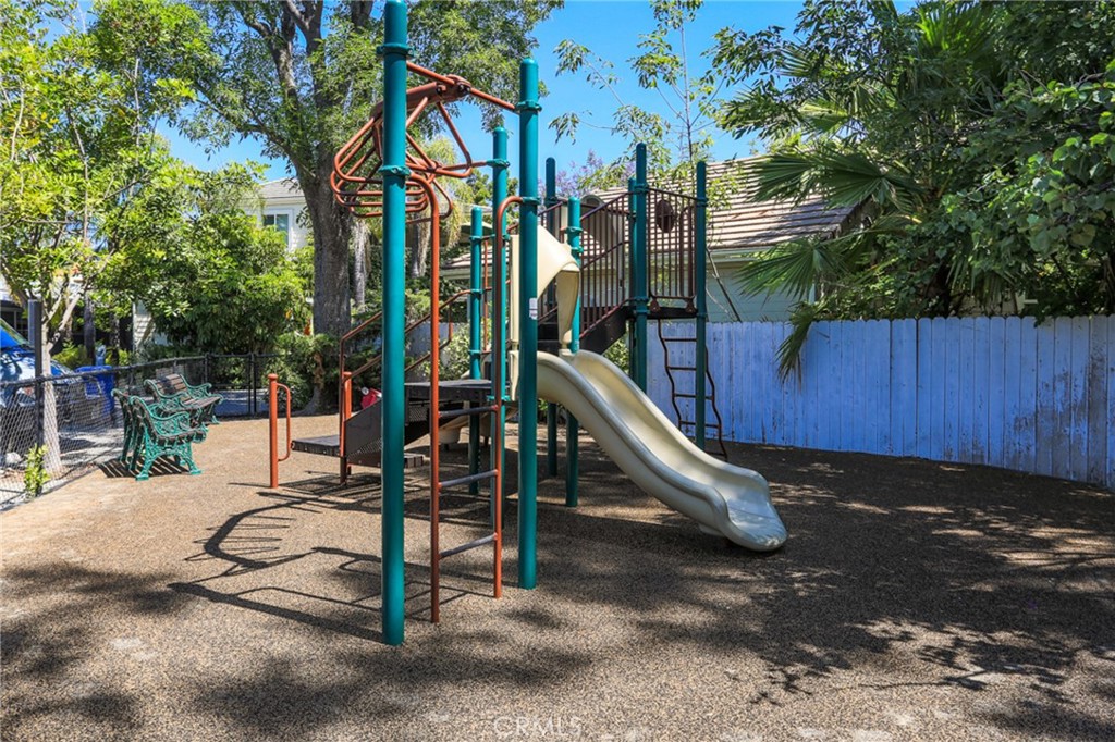 171 Comanche Topanga, CA 90290 - Photo 45 of 54