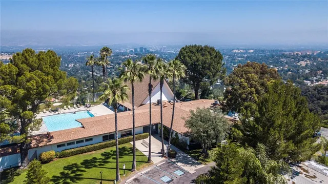 a view of backyard with green space