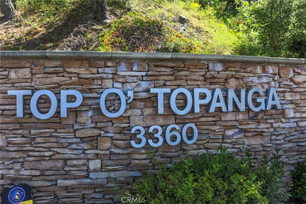 171 Comanche Topanga, CA 90290 - Photo 51 of 54 a close up of a street