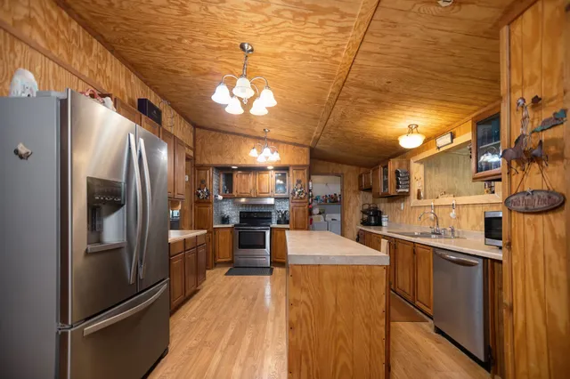 $249,995 | 441 County Road 1070, Jasper, TX 75951