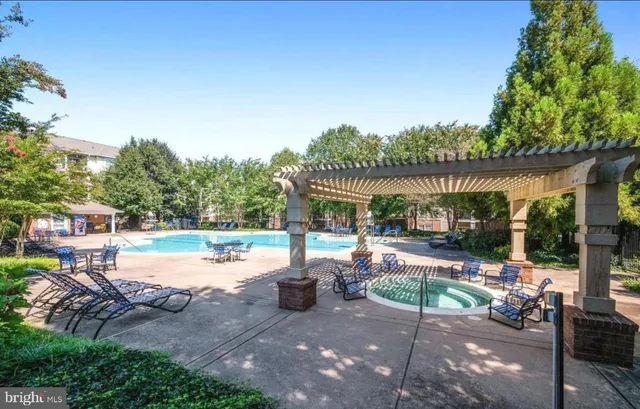 $1,850 | 19627 Galway Bay Circle, Unit 401, Germantown, MD 20874