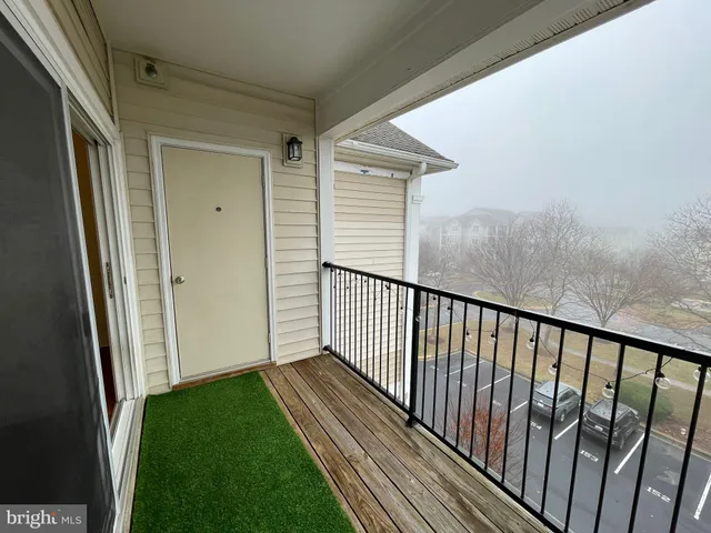 $1,850 | 19627 Galway Bay Circle, Unit 401, Germantown, MD 20874