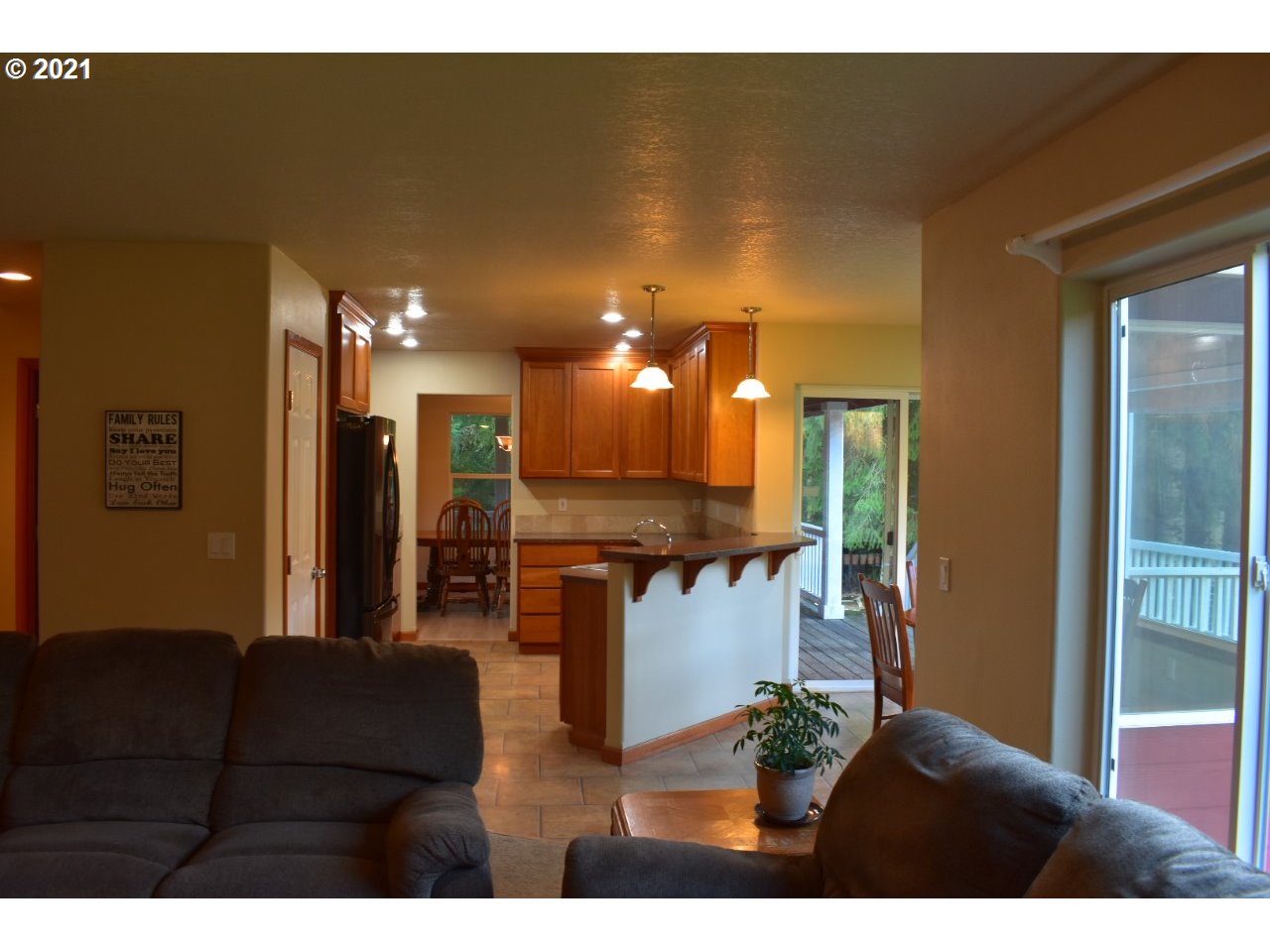65671 Meissner Road Deer Island, OR 97054 - Photo 7 of 28 Gallery Image 7