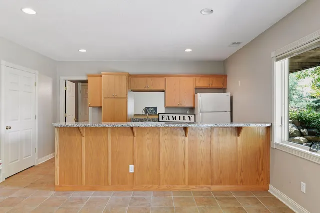 $875,000 | 5230 Rebecca Park Trail, Greenfield, MN 55357