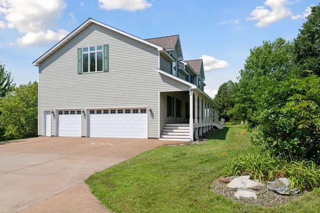 $875,000 | 5230 Rebecca Park Trail, Greenfield, MN 55357