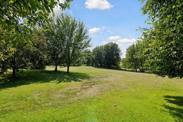 $875,000 | 5230 Rebecca Park Trail, Greenfield, MN 55357