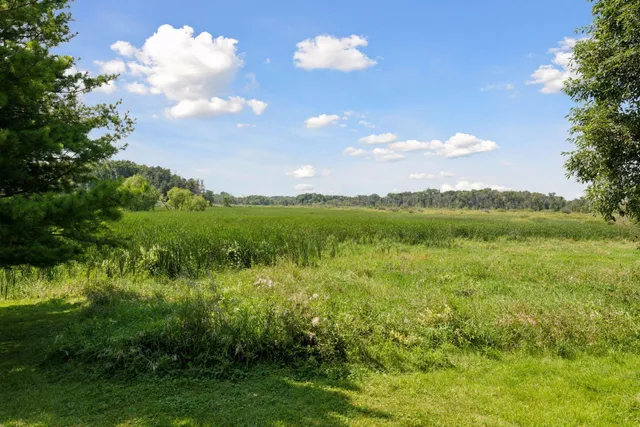 $875,000 | 5230 Rebecca Park Trail, Greenfield, MN 55357