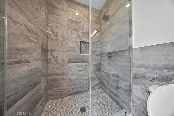 $3,800 | 8334 Calvin Avenue, Northridge, CA 91324