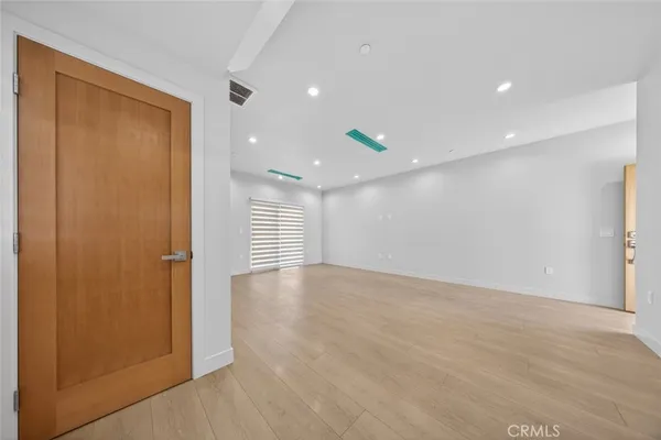 $3,800 | 8334 Calvin Avenue, Northridge, CA 91324