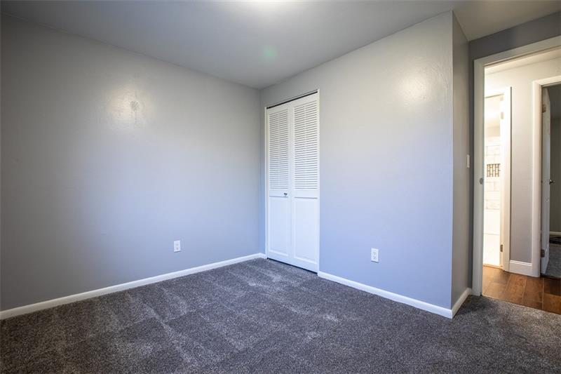 98 Fairfax Road Pittsburgh, PA 15221 - Photo 12 of 22 Gallery Image 12
