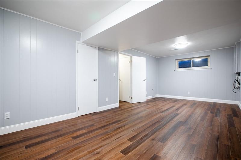 98 Fairfax Road Pittsburgh, PA 15221 - Photo 9 of 22 Gallery Image 9