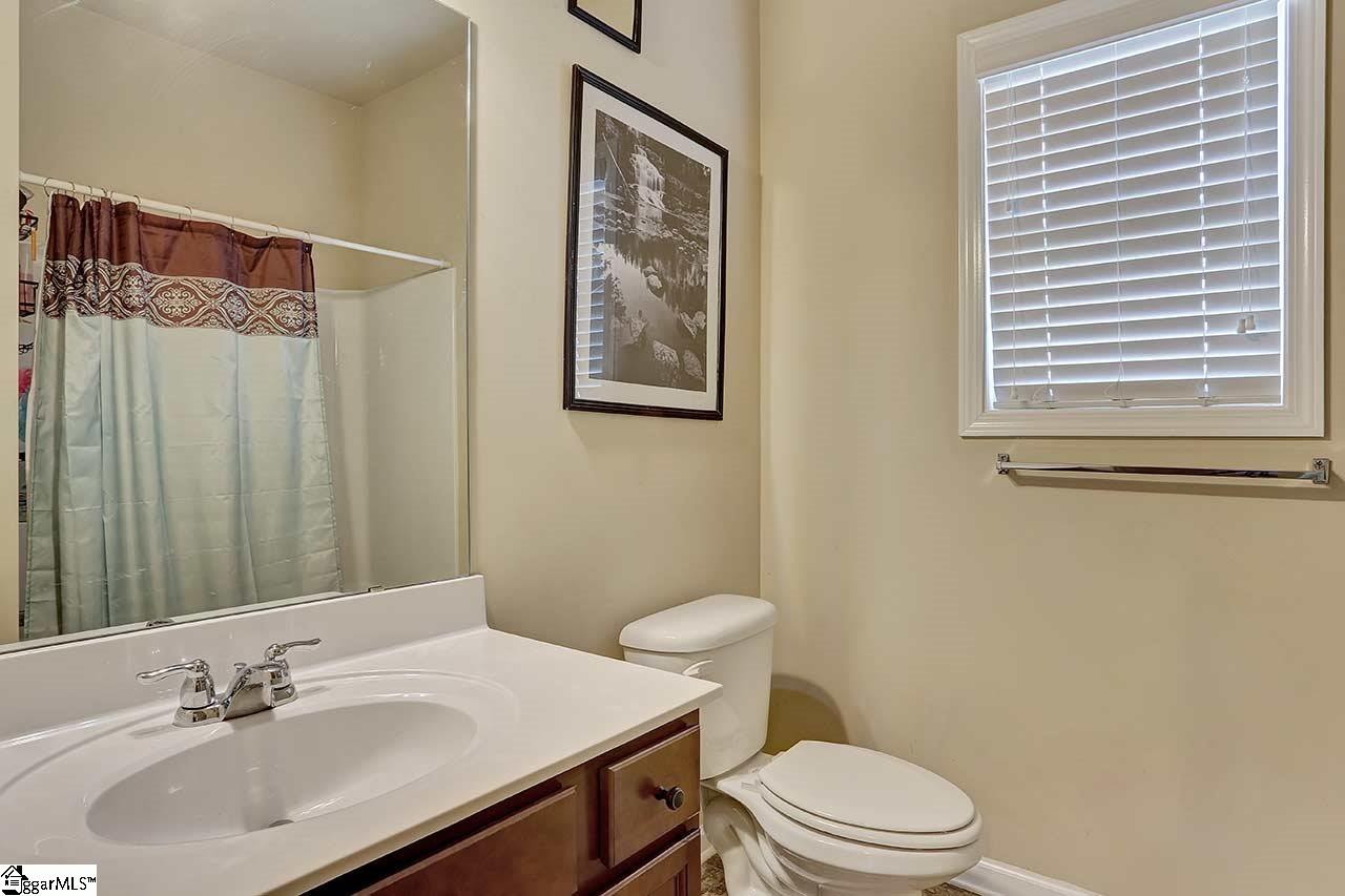 104 Amherst Way Easley, SC 29642 - Photo 15 of 20 Gallery Image 15