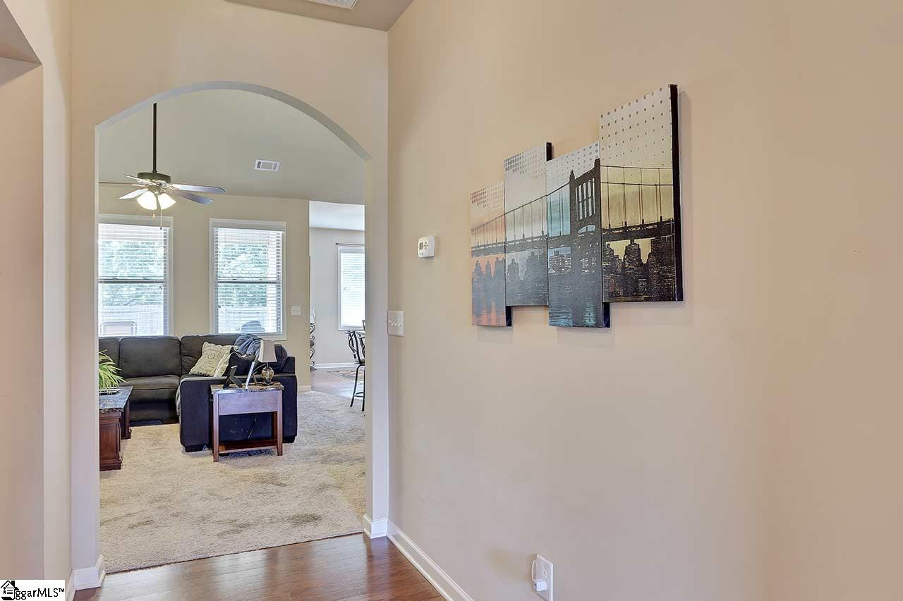 104 Amherst Way Easley, SC 29642 - Photo 5 of 20 Gallery Image 5