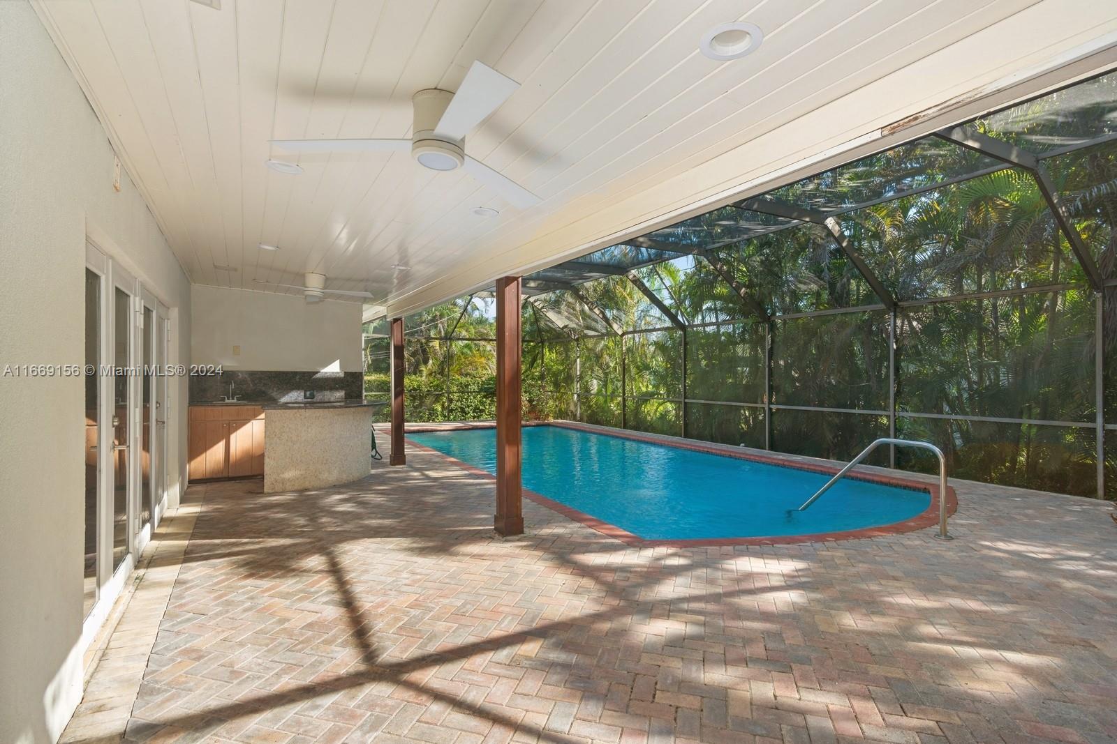 4103 Anderson Road Coral Gables, FL 33146 - Photo 11 of 26 Gallery Image 11