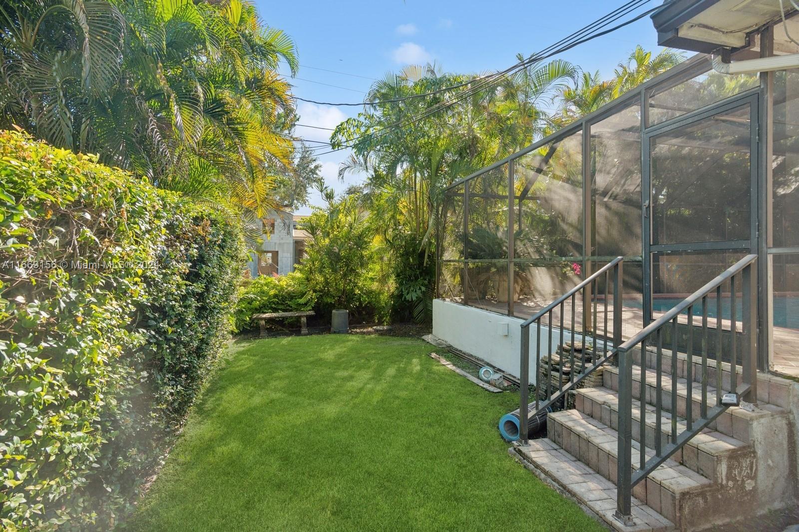 4103 Anderson Road Coral Gables, FL 33146 - Photo 12 of 26 Gallery Image 12
