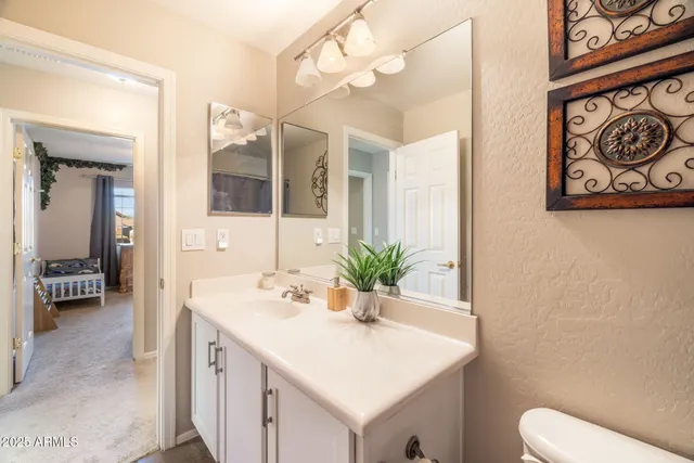 $675,000 | 39517 North Noble Hawk Court, Phoenix, AZ 85086