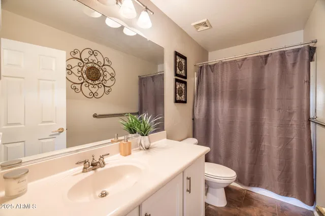 $675,000 | 39517 North Noble Hawk Court, Phoenix, AZ 85086