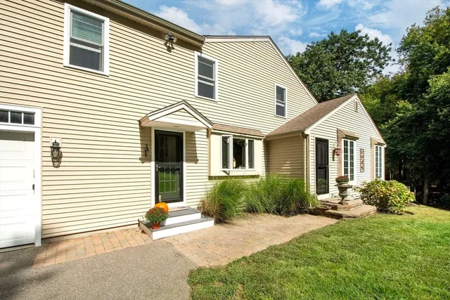 $1,025,000 | 9 Cushing Park Road, Scituate, MA 02066