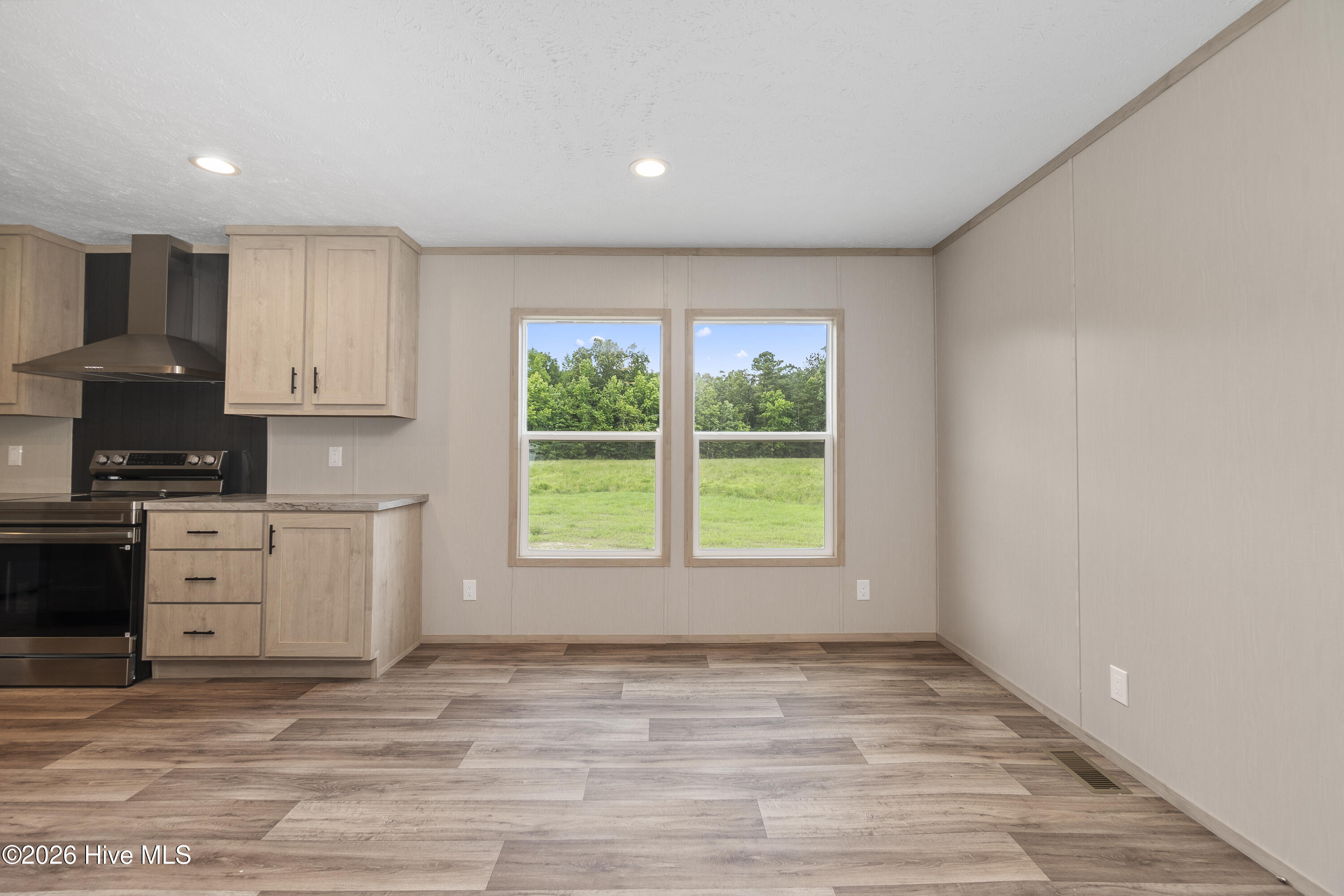 688 Deep Creek Road Hertford, NC 27944 - Photo 7 of 25 DSC06497