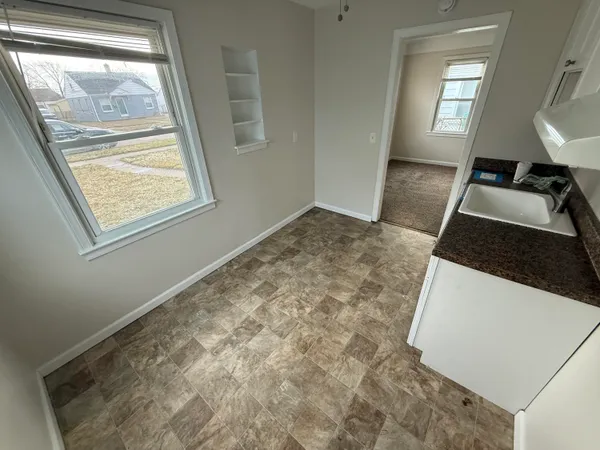 $152,500 | 22765 Rosalind Avenue, Eastpointe, MI 48021