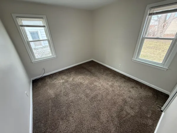 $152,500 | 22765 Rosalind Avenue, Eastpointe, MI 48021