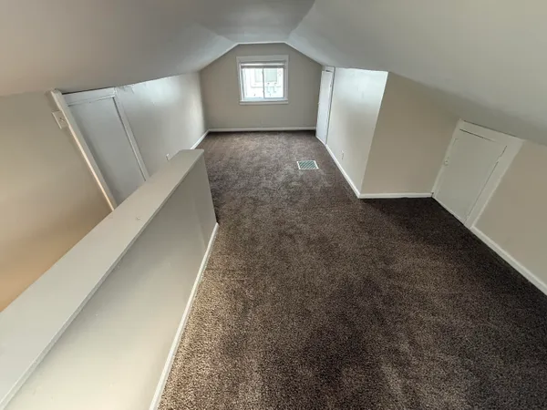 $152,500 | 22765 Rosalind Avenue, Eastpointe, MI 48021