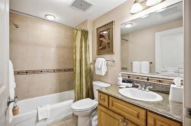 $735,000 | 200 Ocean Crest Drive, Unit 707, Palm Coast, FL 32137